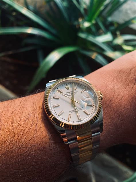 rolex für 2000 euro männer|Rolex handgelenk.